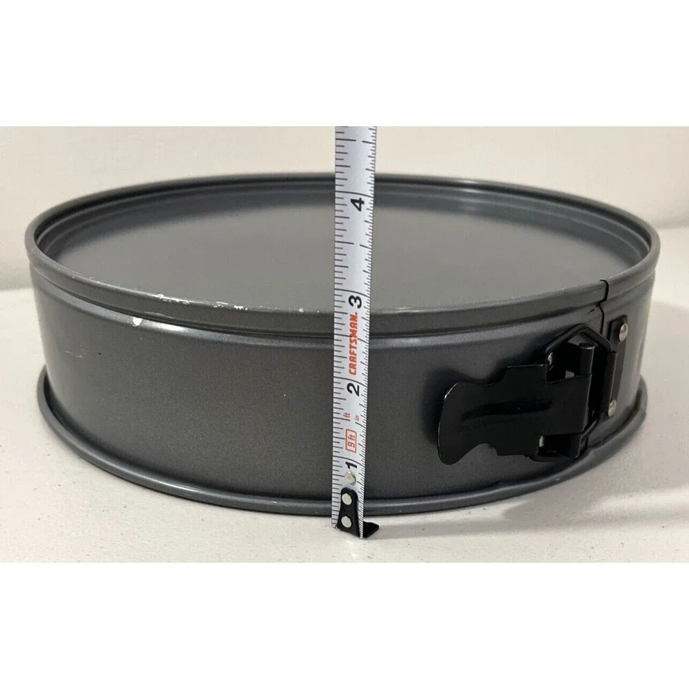 EKCO Gray Teflon Springform 10 Inch Cake Pan